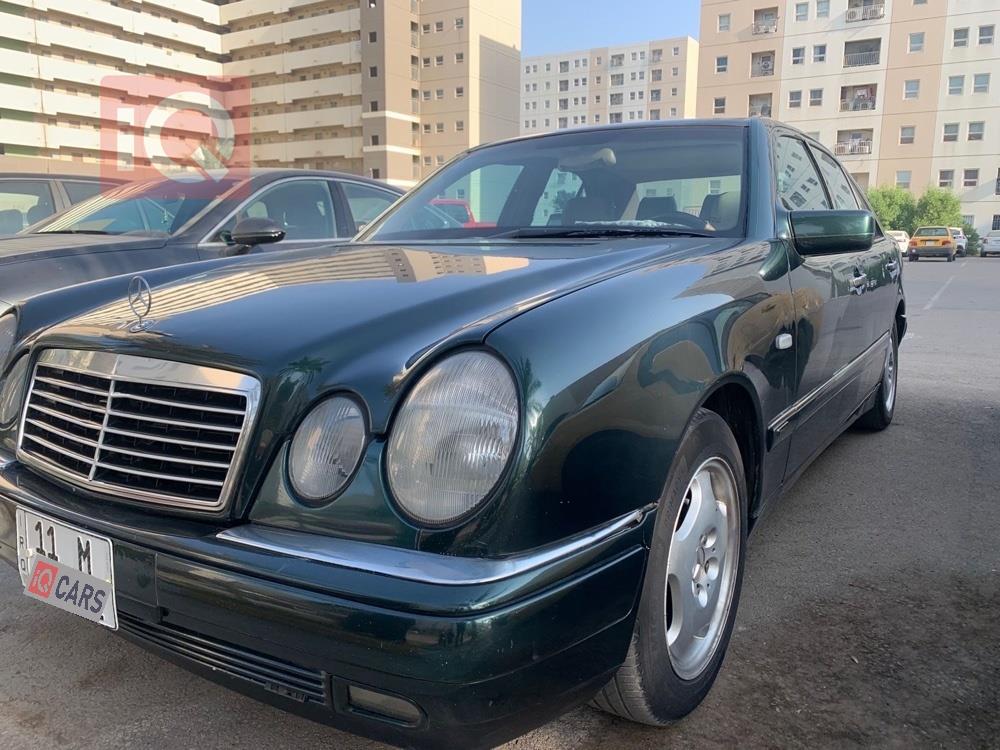 مرسيدس بنز E-Class